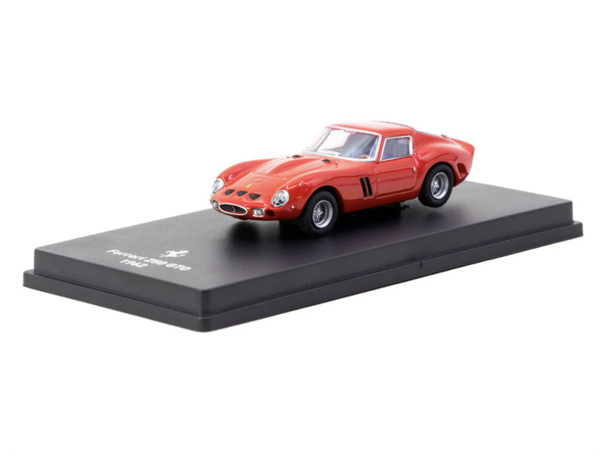Car in Magazine CENTAURIA IXO  - огляд і ціна Die Cast Car 1 64