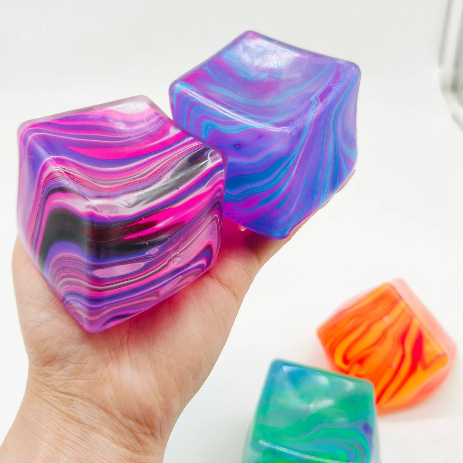 Needoh Soft and Glutinous Sens - огляд і ціна Fidget Cube Original