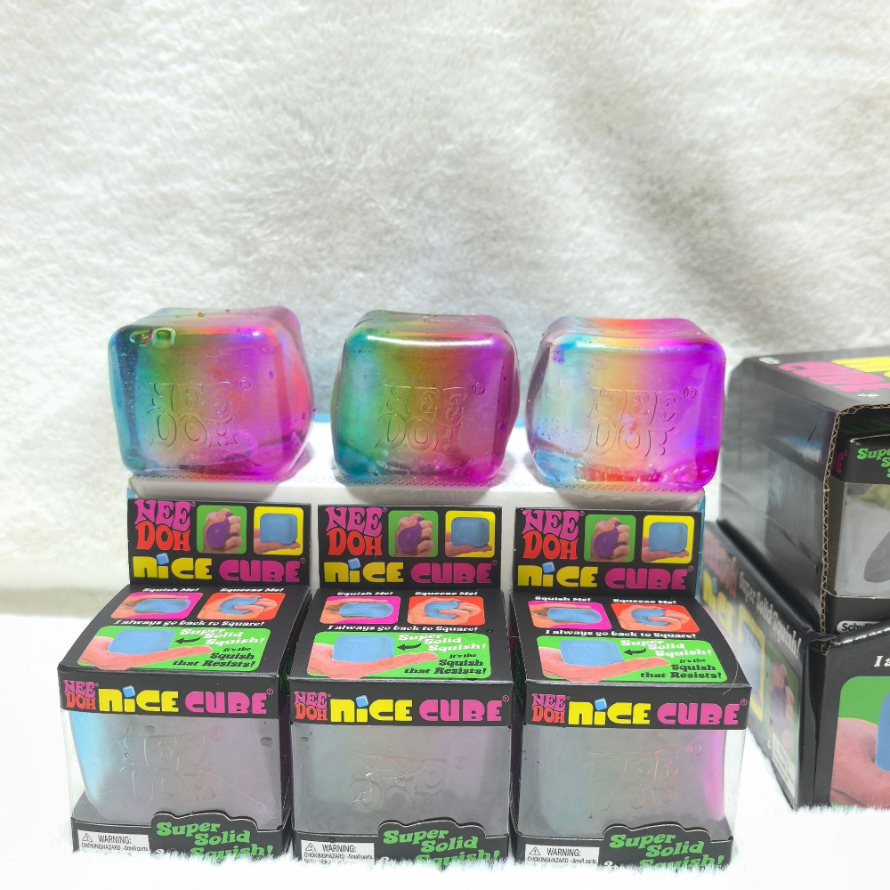 Schylling NeeDoh Rainbow Cube  - огляд і ціна Fidget Cube Original