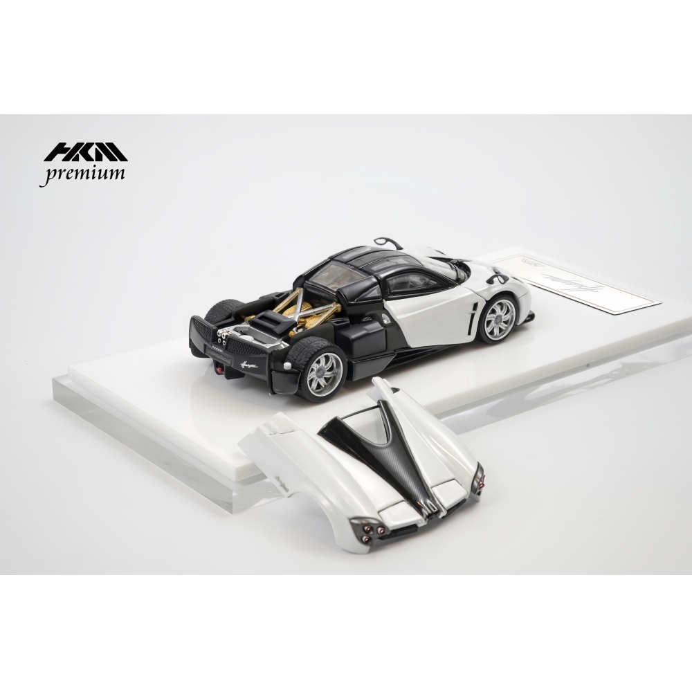 HKM 1:64 Huayra R Coupe Diecas - огляд і ціна Die Cast Car 1 64